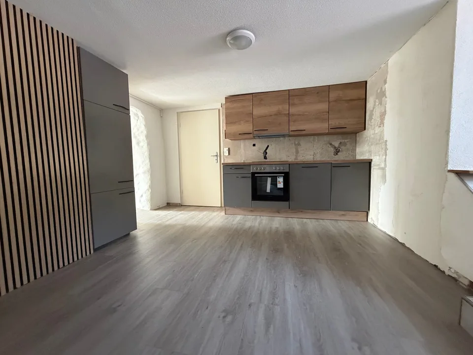 Charmante 2.5-Zimmer-Altbauwohnung im Erdgeschoss in Hägendorf