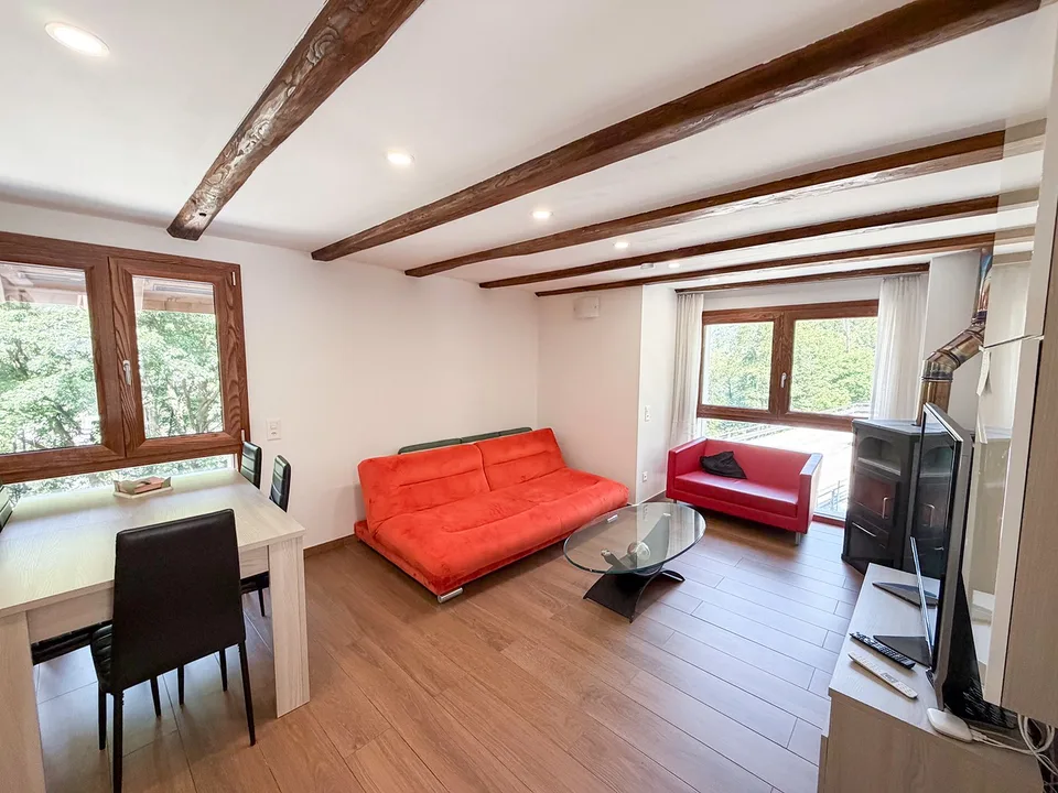 Casa con 4 appartamenti - Haus mit 4 Wohnungen - Vogorno