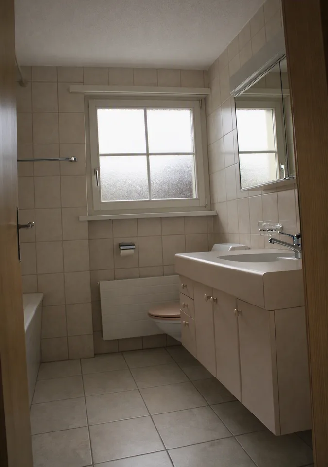 Bright 4.5-room apartment with balcony