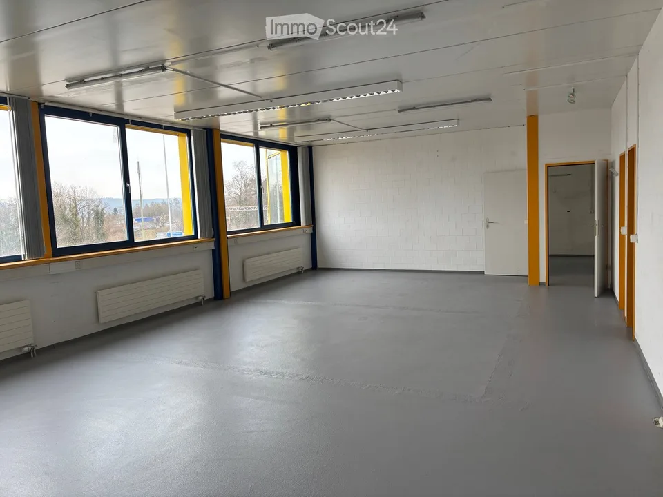 Versatile commercial space for rent in Andelfingen