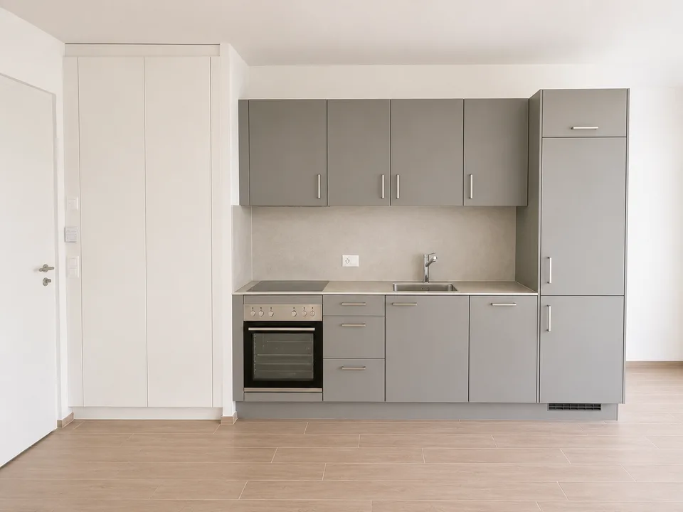 Erdgeschoss mit großer Terrasse – Neu – Innener Parkplatz