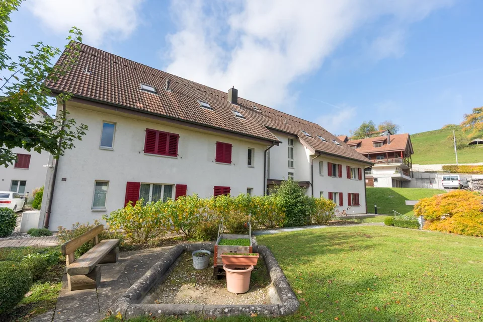 Helle 3.5-Zimmerwohnung im Grünen in Thalheim