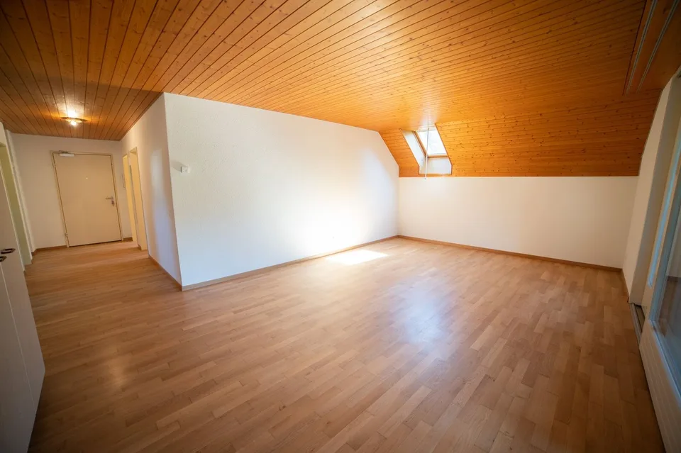 Helle 3.5-Zimmerwohnung im Grünen in Thalheim