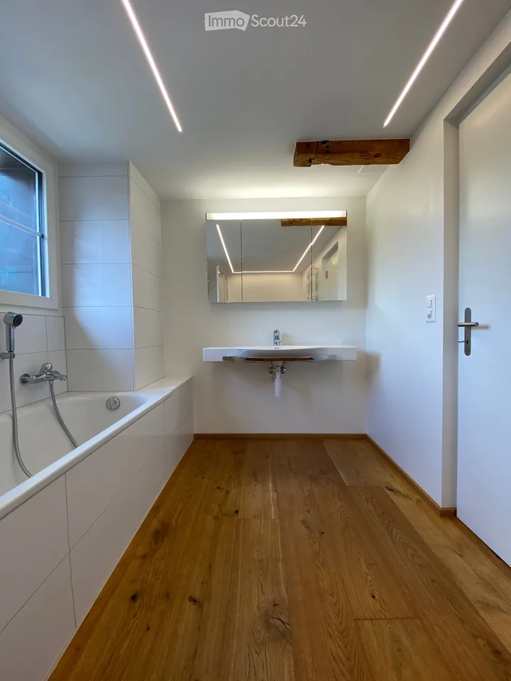 Appartement mansardé de 3,5 pièces au cœur de Worb