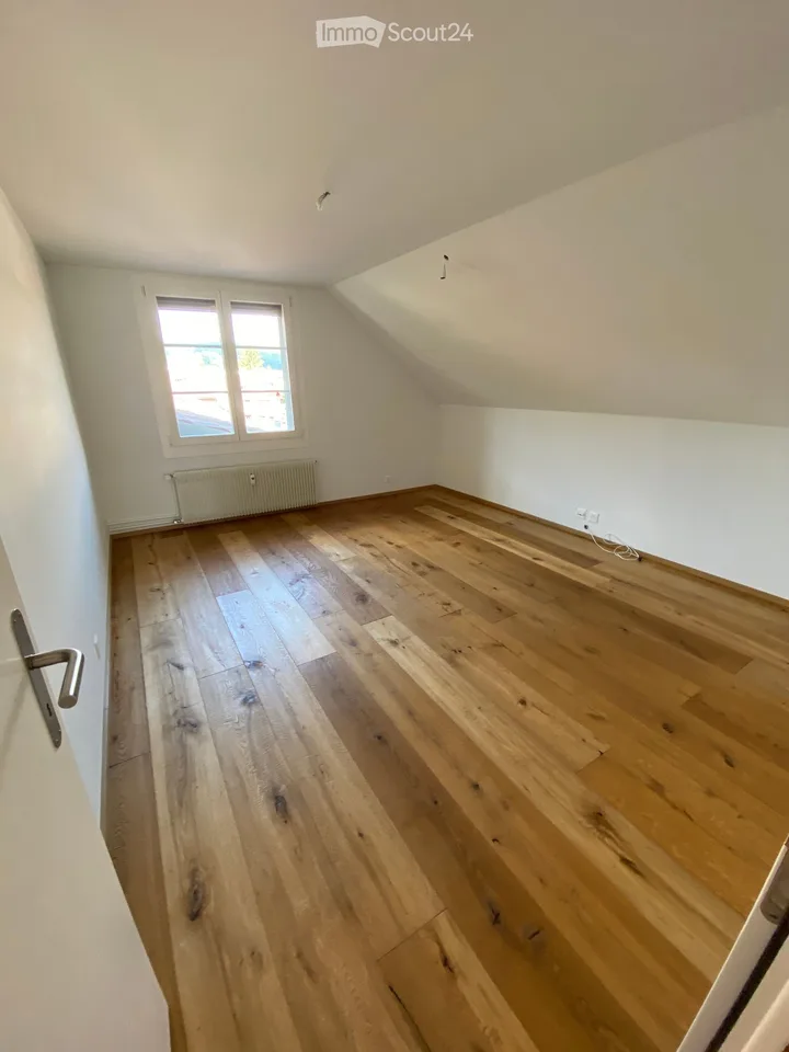 Appartement mansardé de 3,5 pièces au cœur de Worb