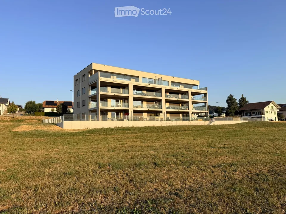 New 3.5-room apartment in Riaz – Bright and accessible