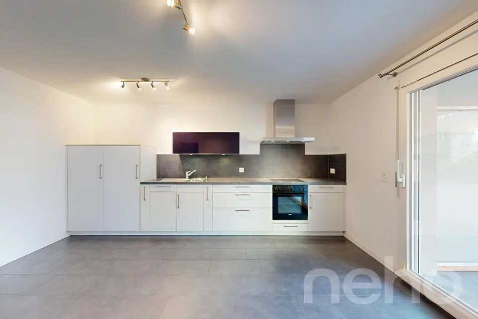 Exclusif: lumineux appartement avec grand balcon-terrasse