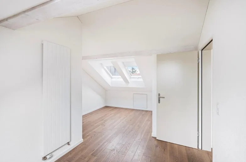 Appartement de 4,5 pièces en location à Zürich-Seebach !
