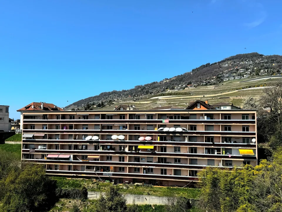 Fixed-term contract until 31.01.2027 - 1-room apartment with balcony
