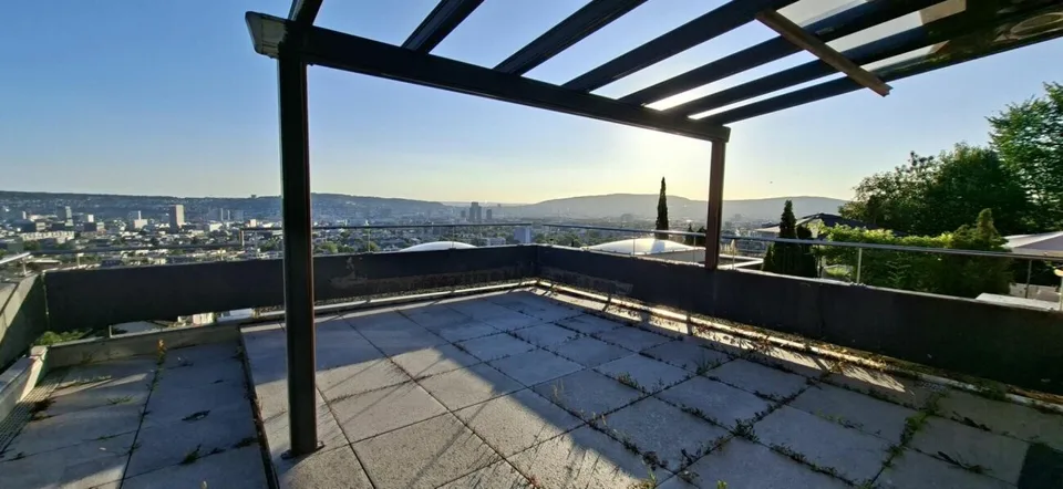 Terrassenwohnung beim Triemli mit fantastischem Ausblick