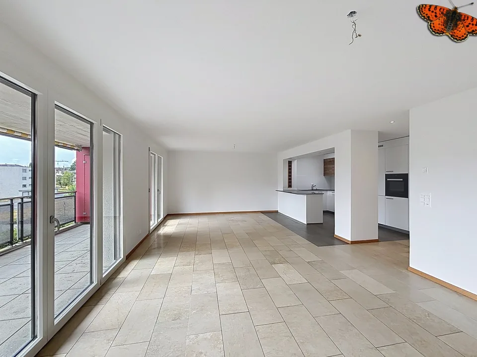 Prächtige 5½-Zimmer-Dachwohnung in La Tour-de-Trême!