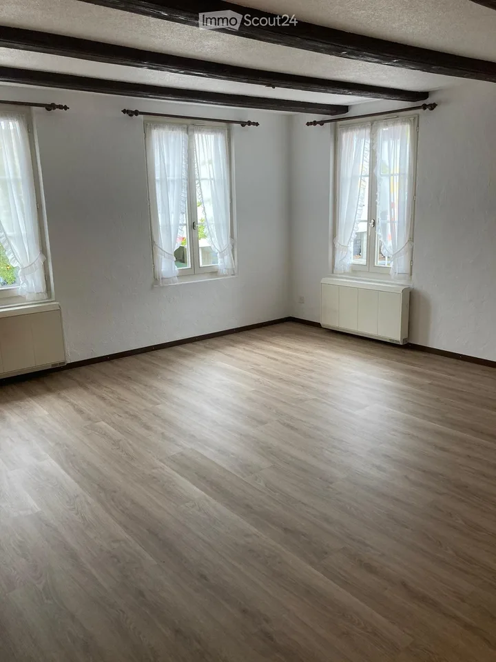Rustikale und charmante 3. Zimmerwohnung in Rüegsauschachen