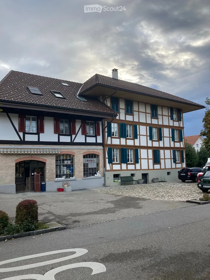 Rustikale und charmante 3. Zimmerwohnung in Rüegsauschachen