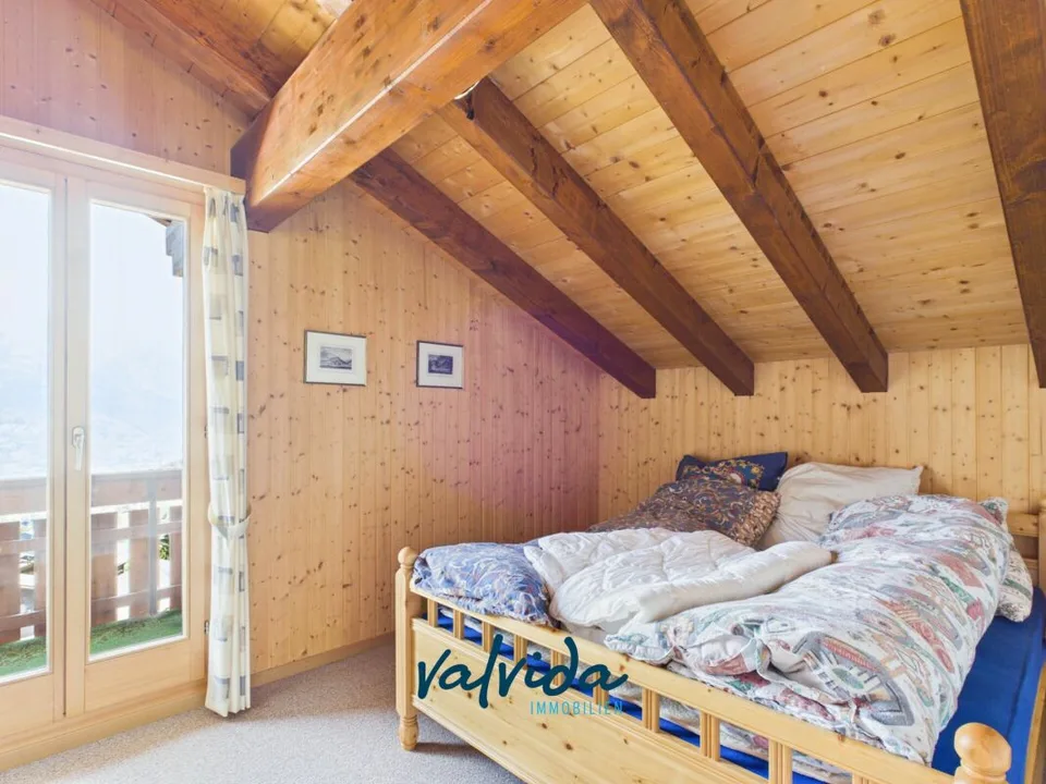 Chalet charmant, indépendant avec beaucoup d'espace environnant à Unterbäch