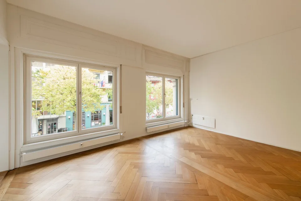 Espaces de bureaux représentatifs dans un emplacement de premier ordre à Lucerne