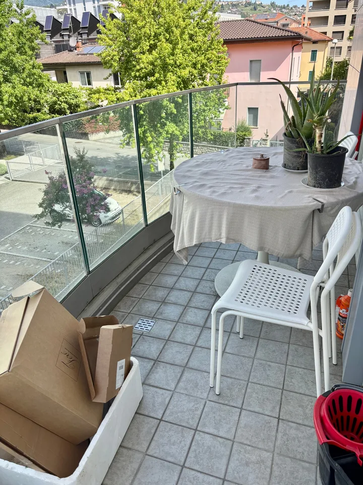 Cozy 3-room apartment with balcony and panoramic view in Lugano