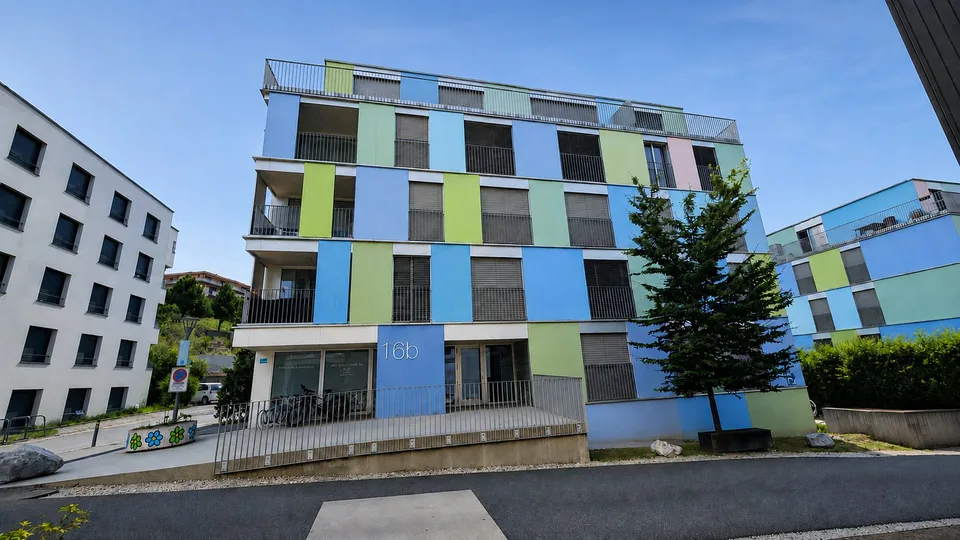 Appartement lumineux de 3.5 pièces avec balcon à Lausanne