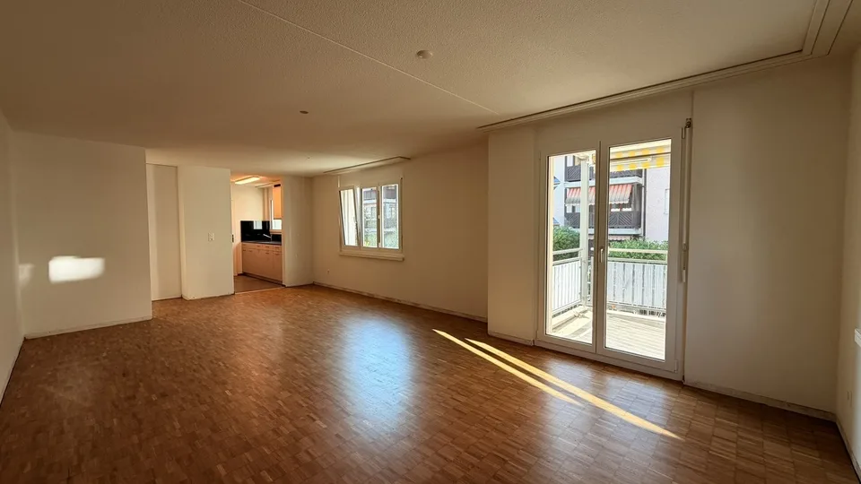 Sanierte 1.5-Zimmerwohnung in Spreitenbach