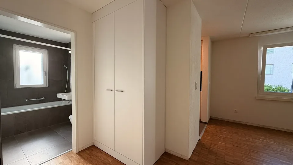 Sanierte 1.5-Zimmerwohnung in Spreitenbach