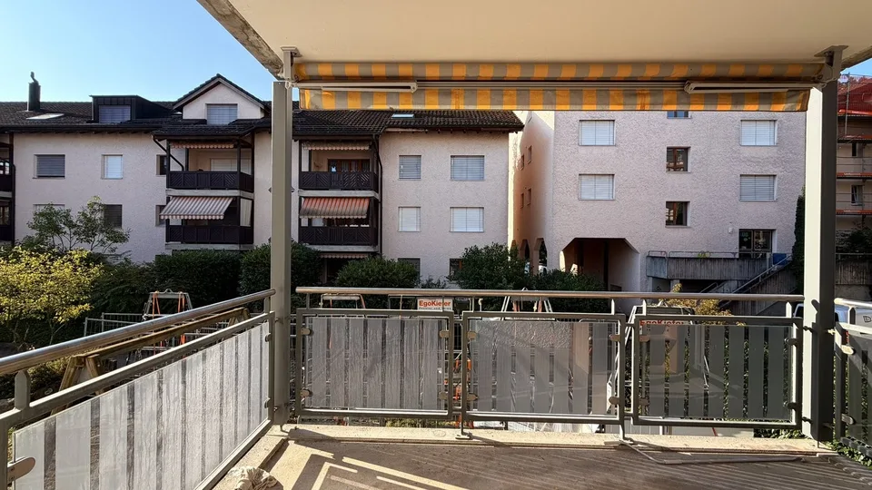 Sanierte 1.5-Zimmerwohnung in Spreitenbach