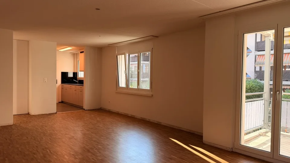 Sanierte 1.5-Zimmerwohnung in Spreitenbach