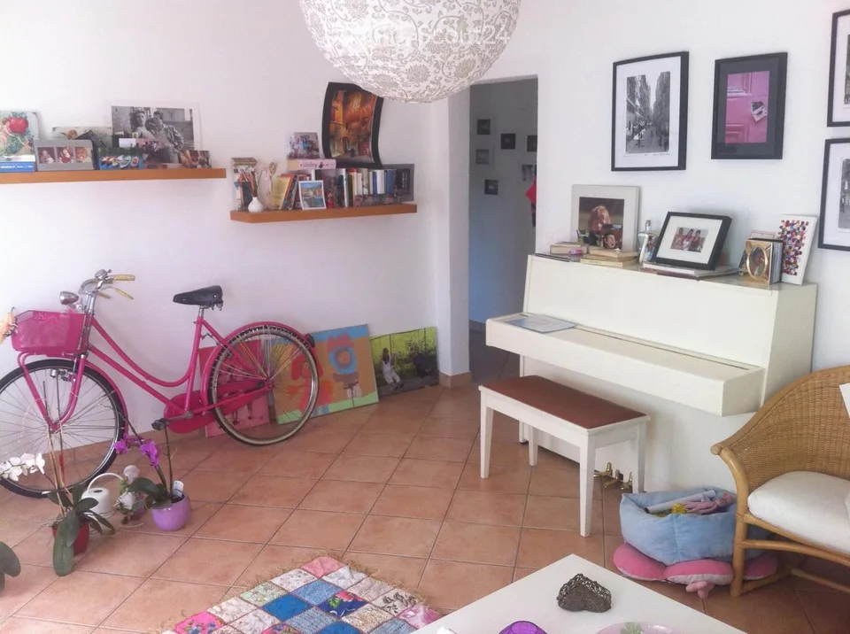 Luminoso Appartamento di 4 locali con entrata indipendente