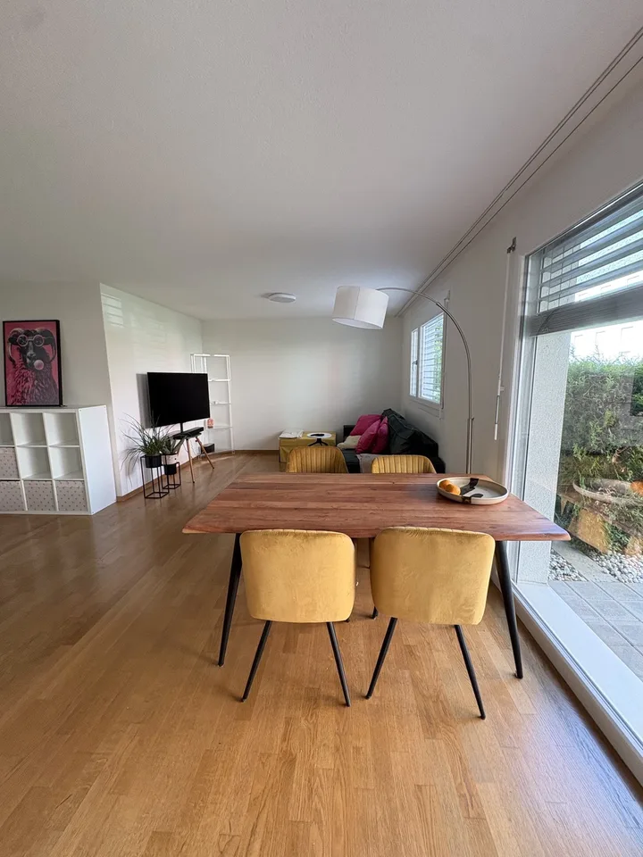 Room for rent in shared apartment (furnished)