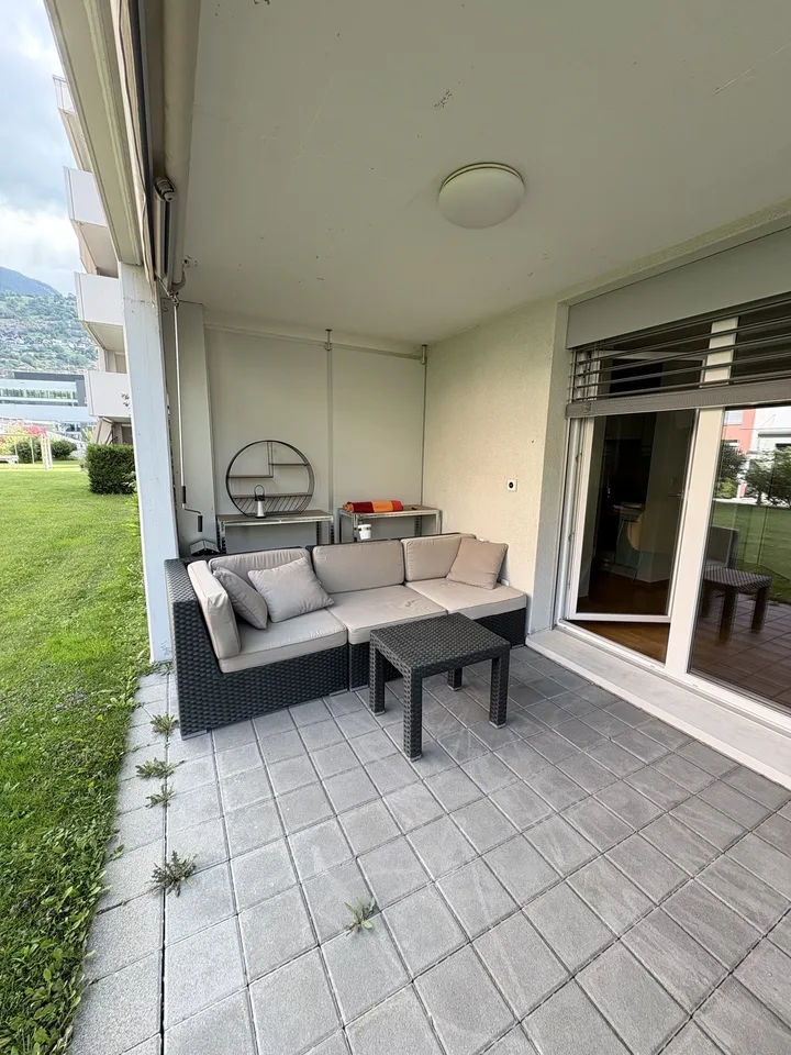 Room for rent in shared apartment (furnished)