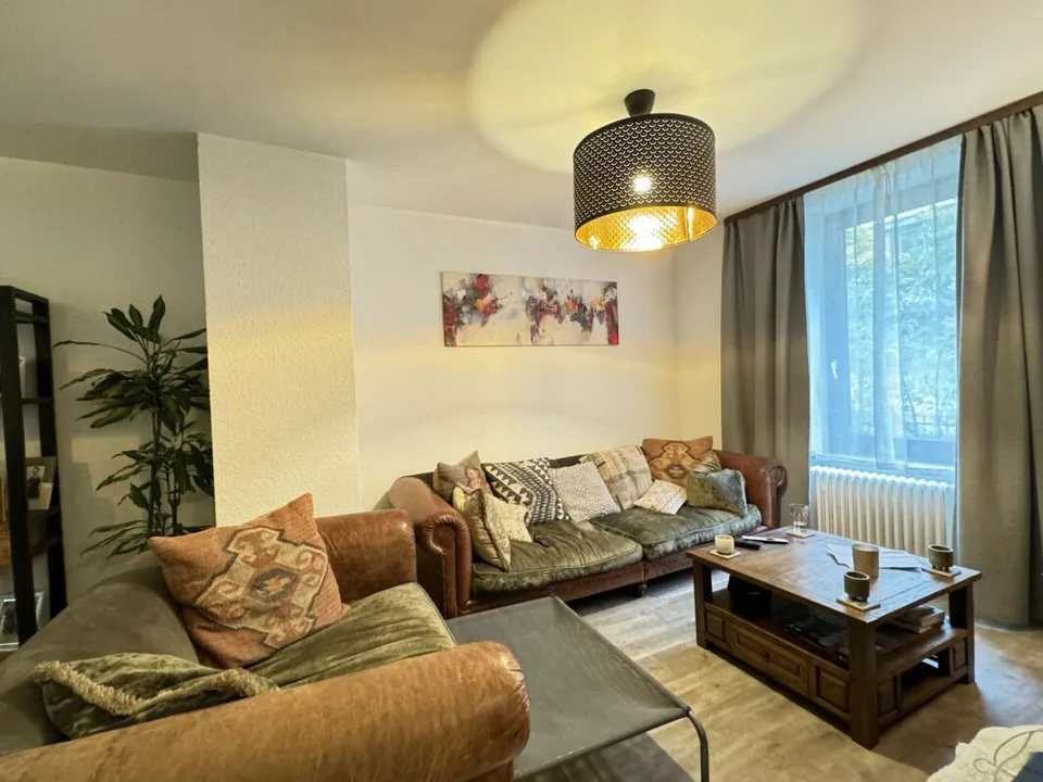 6-Zimmer-Stadthaus mit eigenem Garten
