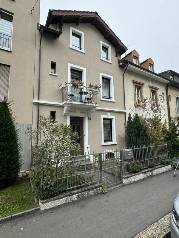 6-Zimmer-Stadthaus mit eigenem Garten