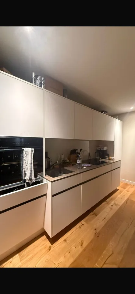 Appartamento di lusso 2.5 locali con balcone e vista panoramica direttamente alla stazione