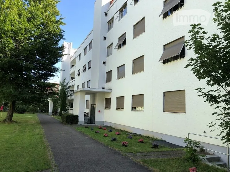 2.5-Zimmer-Wohnung mit Balkon in Biel – sofort verfügbar!