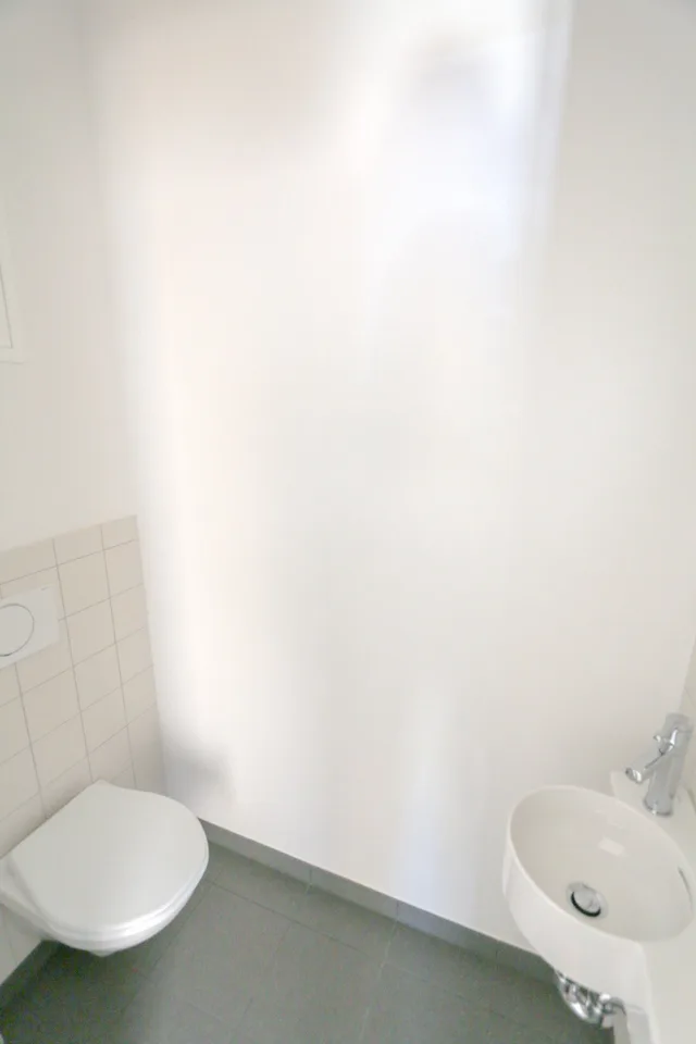 Bright 3-room apartment with balcony on Monbijoustrasse in Bern