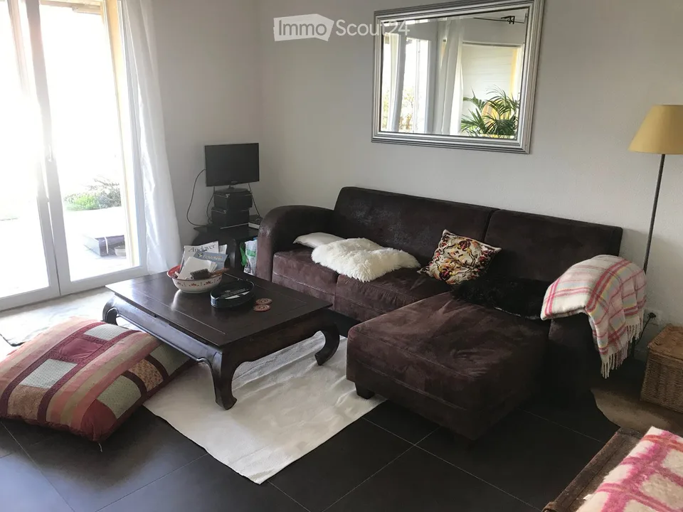 Appartamento arredato di 2 camere da letto, al piano terra con terrazza, a St-Saphorin-sur-Morges