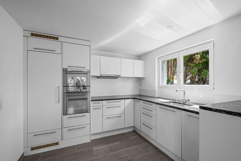 Casa unifamiliare di 6,5 locali in una posizione familiare con grande giardino