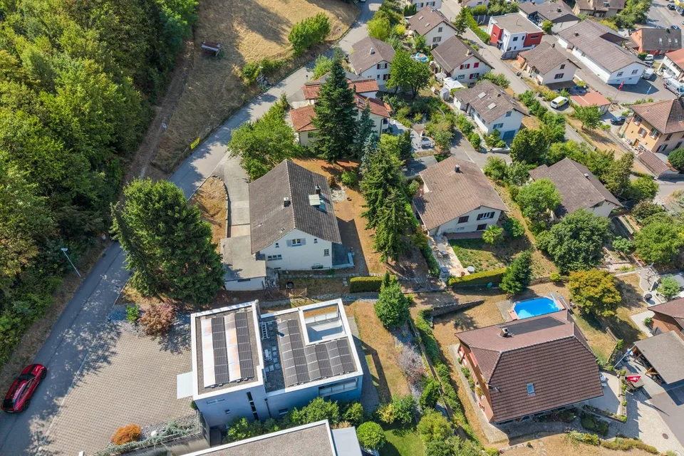 Casa unifamiliare di 6,5 locali in una posizione familiare con grande giardino