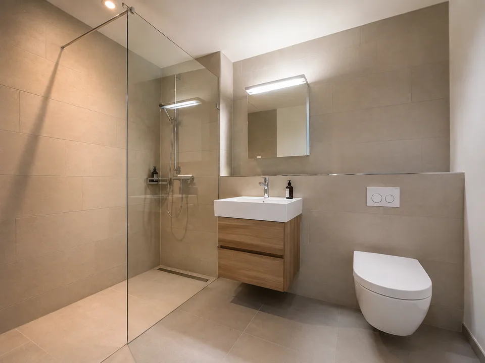 Modern 3-room apartment with balcony on the 5th floor in Schlieren