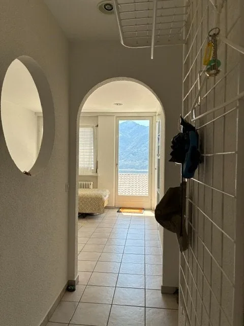 Small Apartment with Lake and Mountain View