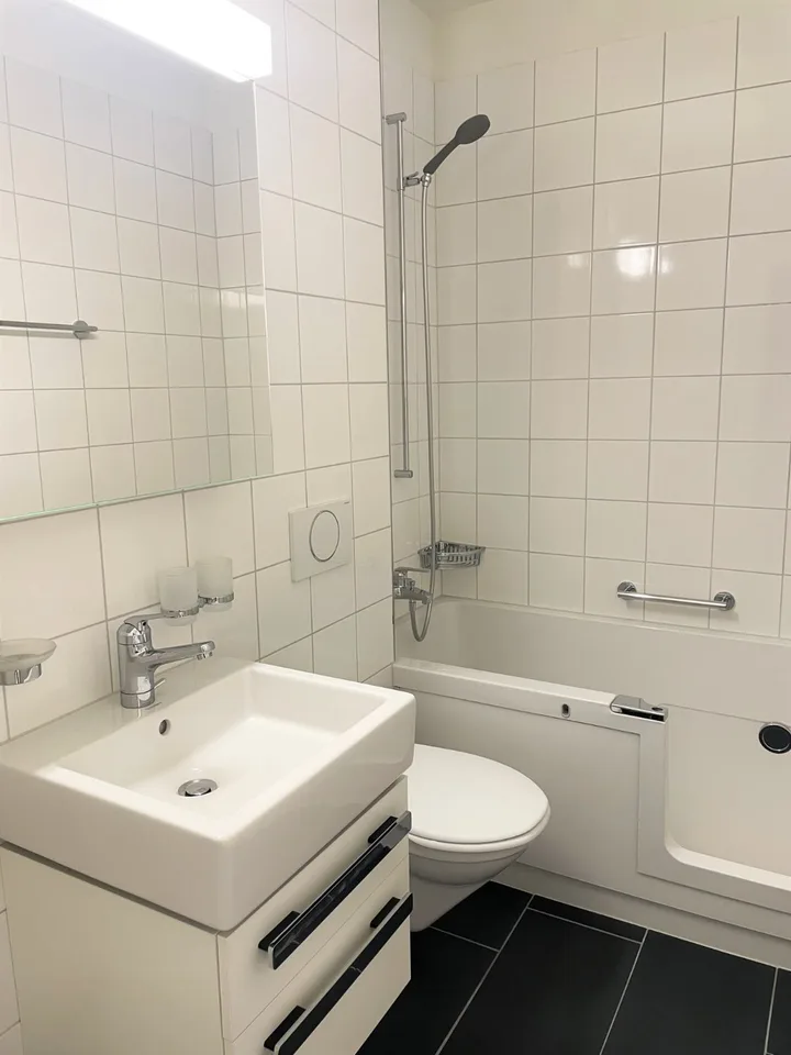 Furnished room in 3.5-room shared apartment in Bern for rent