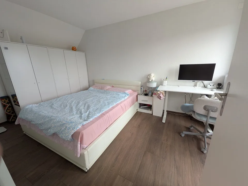 Helle, moderne 2.5-Zimmerwohnung in Bülach