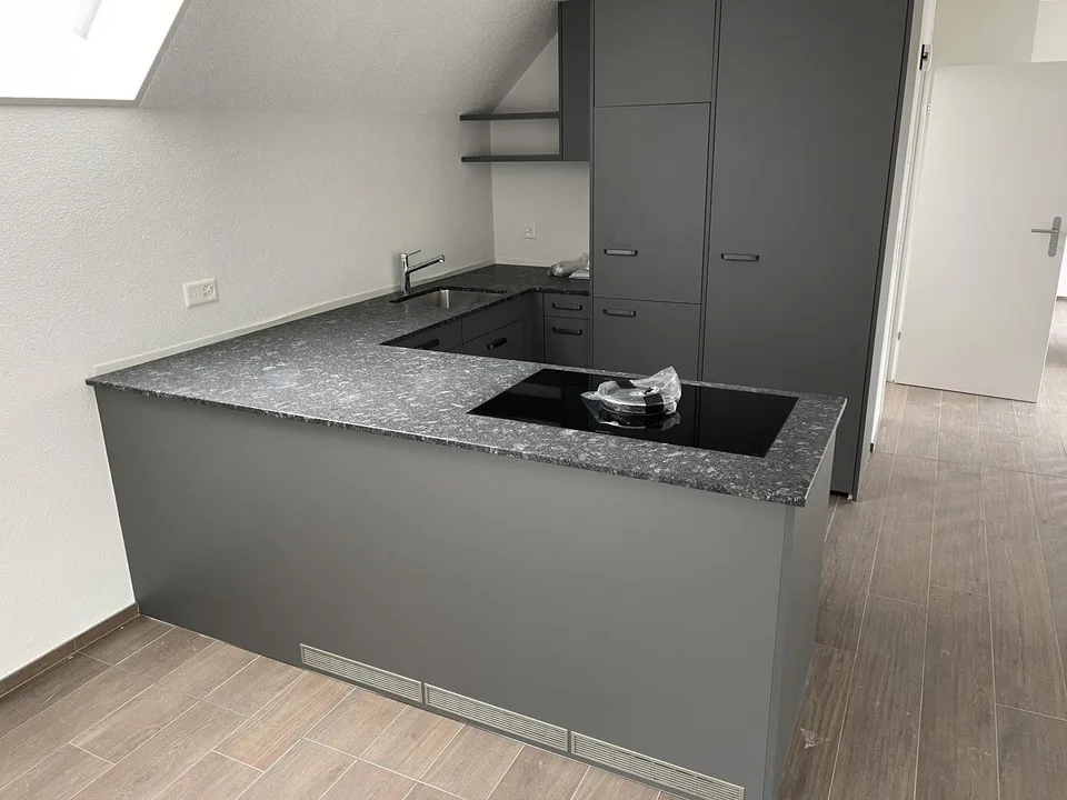 Helle, moderne 2.5-Zimmerwohnung in Bülach