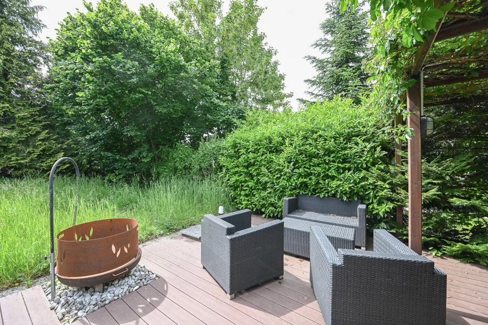 Charmantes Zuhause an ruhiger Lage mit Garten