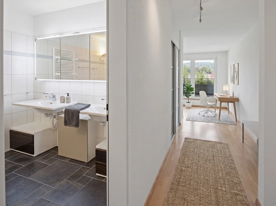 Vasta oasi residenziale con vista panoramica e terrazza sul lago di Hallwil