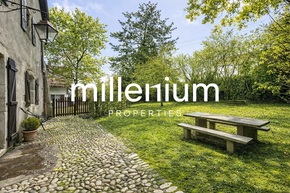 Charming house in the heart of Collex village