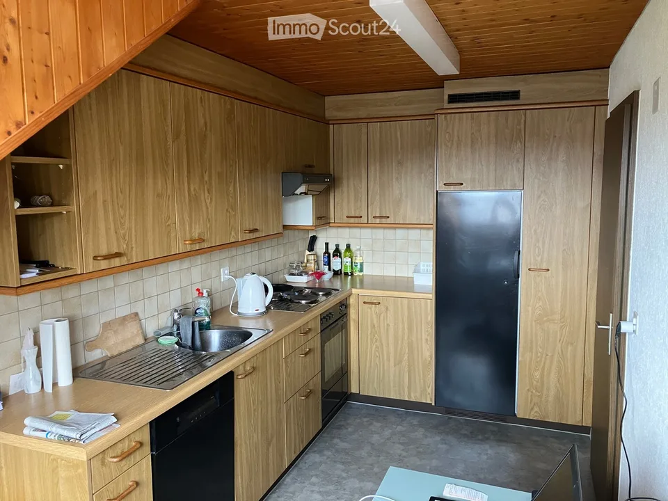 Charmante 3.5-Zimmer-Dachwohnung in Hasle bei Burgdorf – sofort verfügbar!