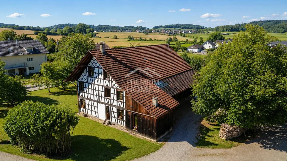 Historisches Fachwerkhaus mit grossem Grundstück