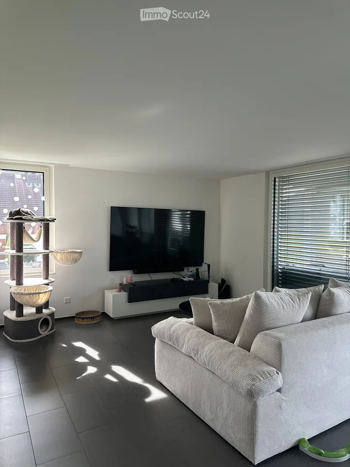 Helle 4.5-Zimmer-Wohnung mit Balkon in Aarburg