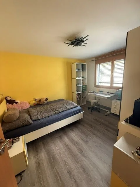 Charmant appartement 4.5 pièces à Ried-Brig – Moderne, confortable et sans obstacle