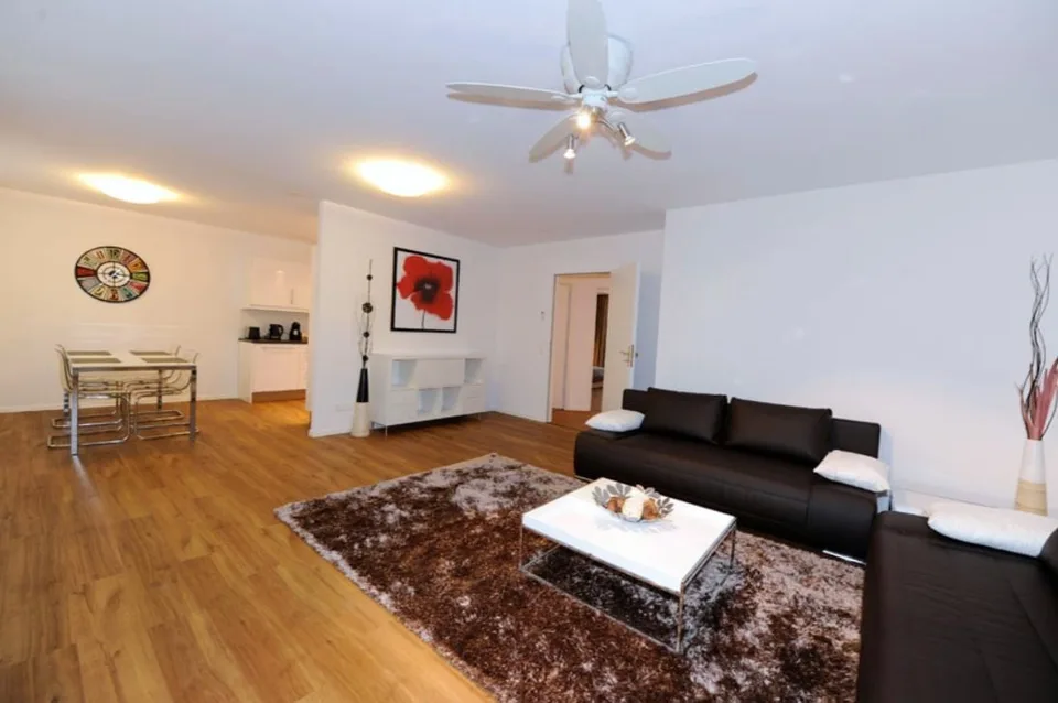 Clara Business Apartments - Your Furnished Dream Home
