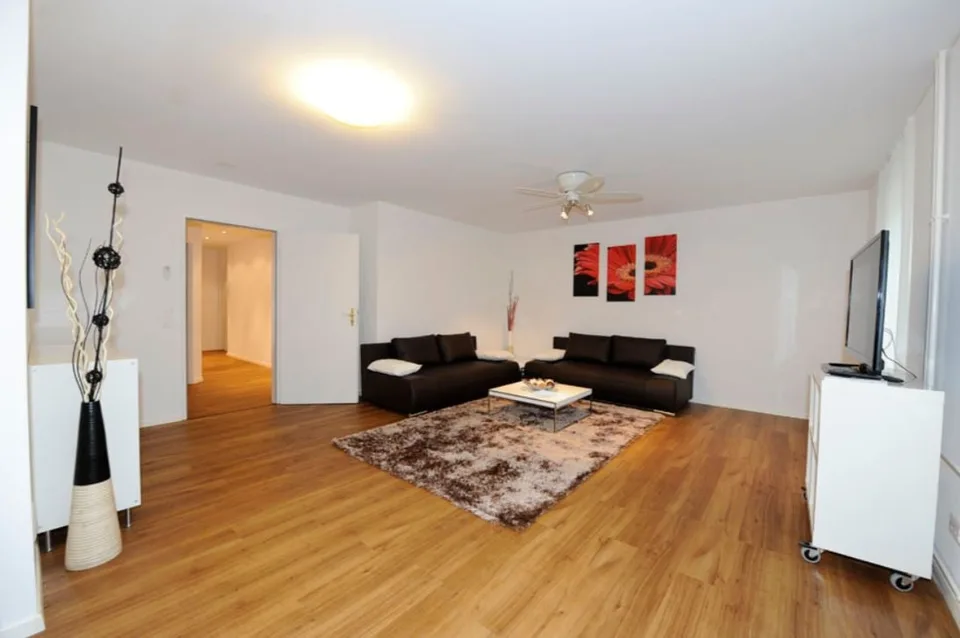 Clara Business Apartments - Your Furnished Dream Home